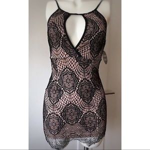 DREAM STATE Dress- NWT- Black LACE w lining- XS